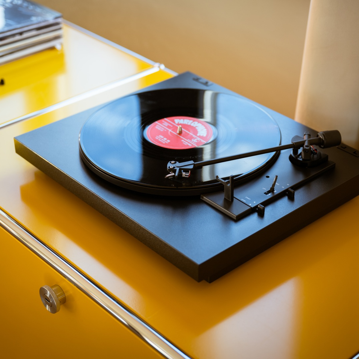 Pro-Ject A1 Tornamesa Automática HiFi