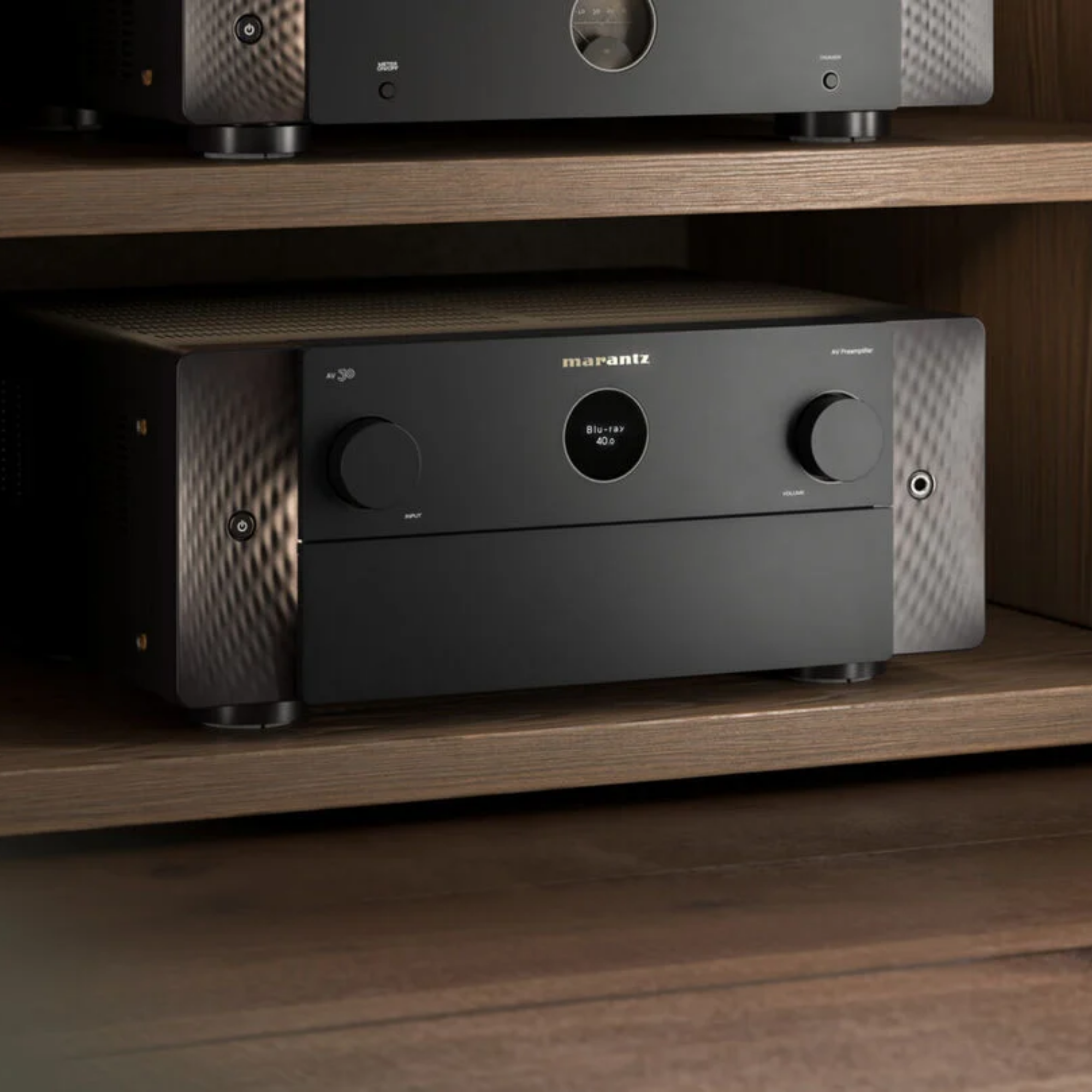 Marantz AV 30 Preamplificador y procesador AV de 11.4 canales