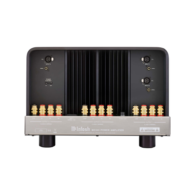 McIntosh MC303 Amplificador de Potencia 3 Canales 300Wx3