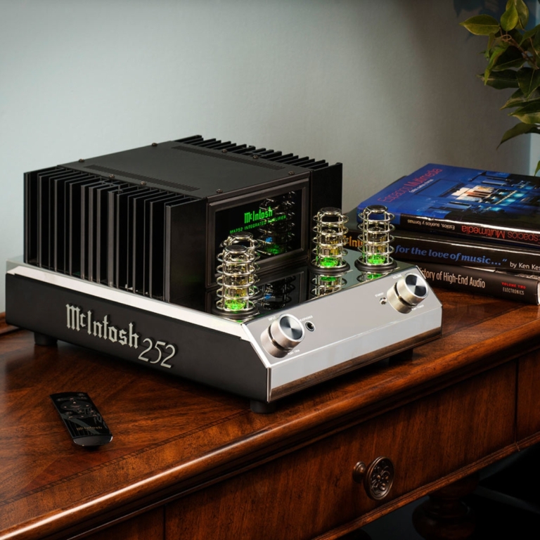 ¿Por Qué Elegir el McIntosh MA252? Descubre Cómo Elevar tu Experiencia HiFi