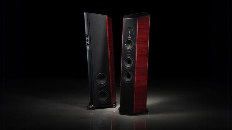 Sonus Faber Il Cremonese: Homenaje al violín clásico de Antonio Stradivari.