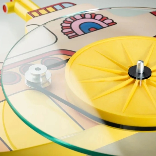 TORNAMESA YELLOW SUBMARINE 2 TORNAMESA YELLOW SUBMARINE 2